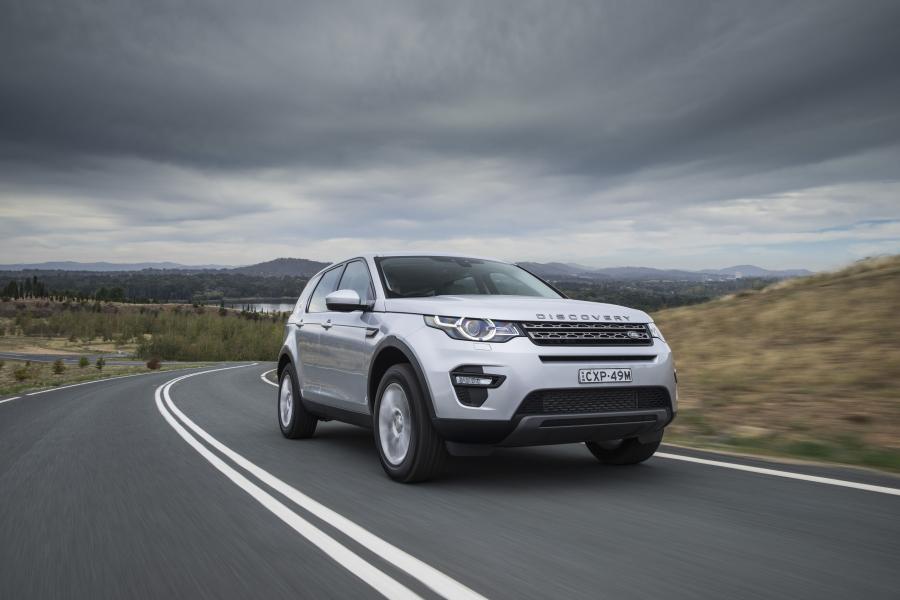  Land Rover Discovery Sport SE 2015 года  (AU) (фото 10 из 22)